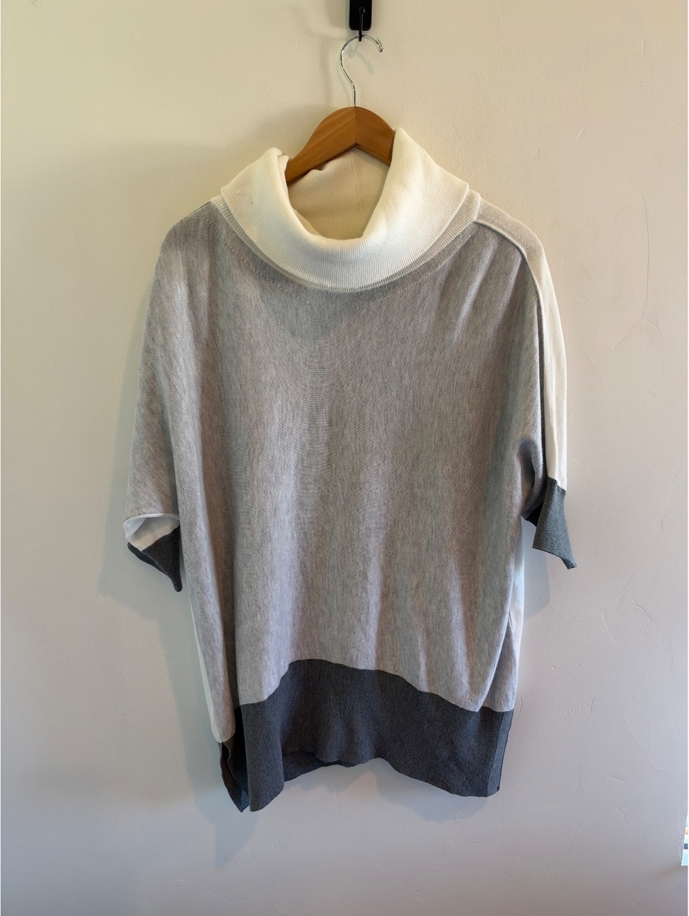 White House Black Market Women’s Colorblock Cowl Neck Tunic Sweater Gray White